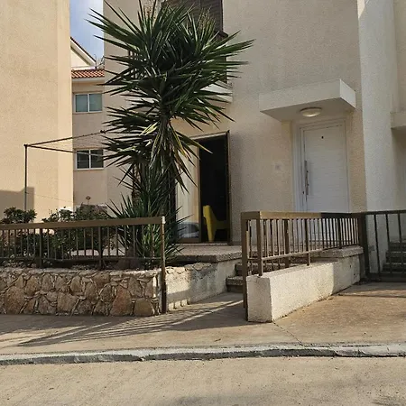 Retro Retreat Apartament Protaras