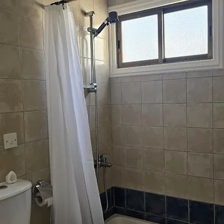 Retro Retreat Apartment